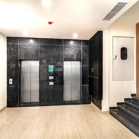 Starlit Suites Newtown Колката Екстериор снимка