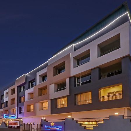 Starlit Suites Newtown Колката Екстериор снимка