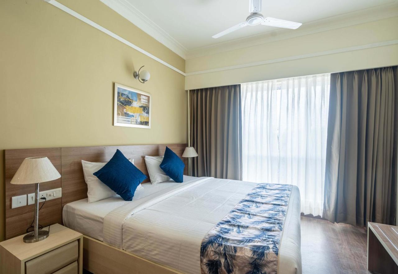 Starlit Suites Newtown Колката Екстериор снимка