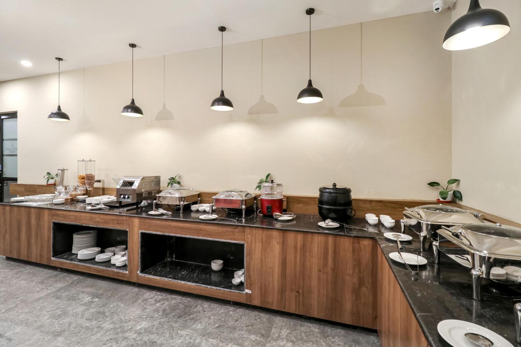 Starlit Suites Newtown Колката Екстериор снимка
