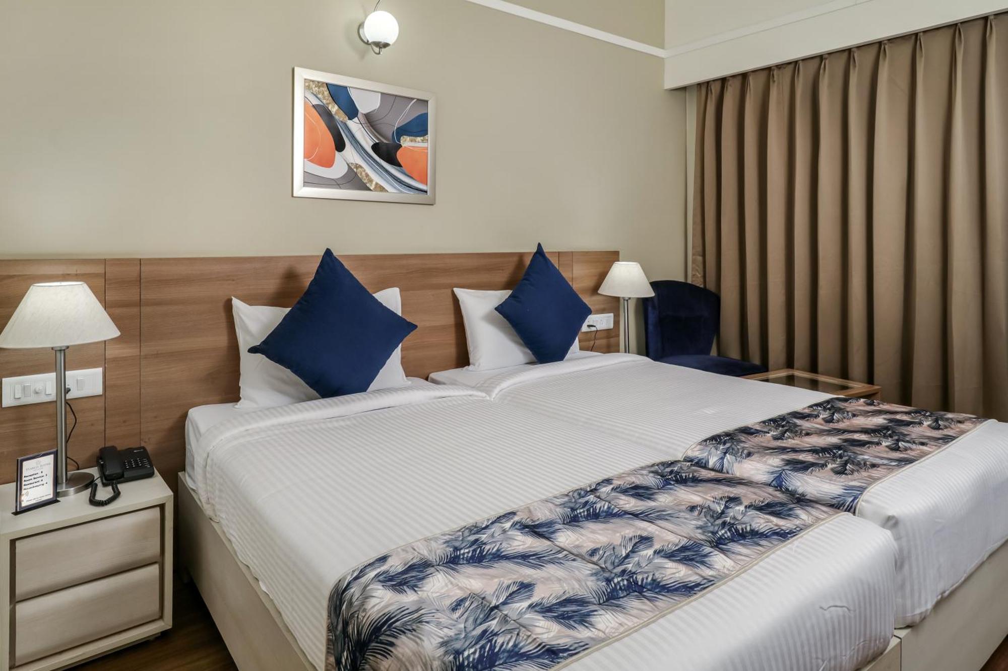 Starlit Suites Newtown Колката Екстериор снимка