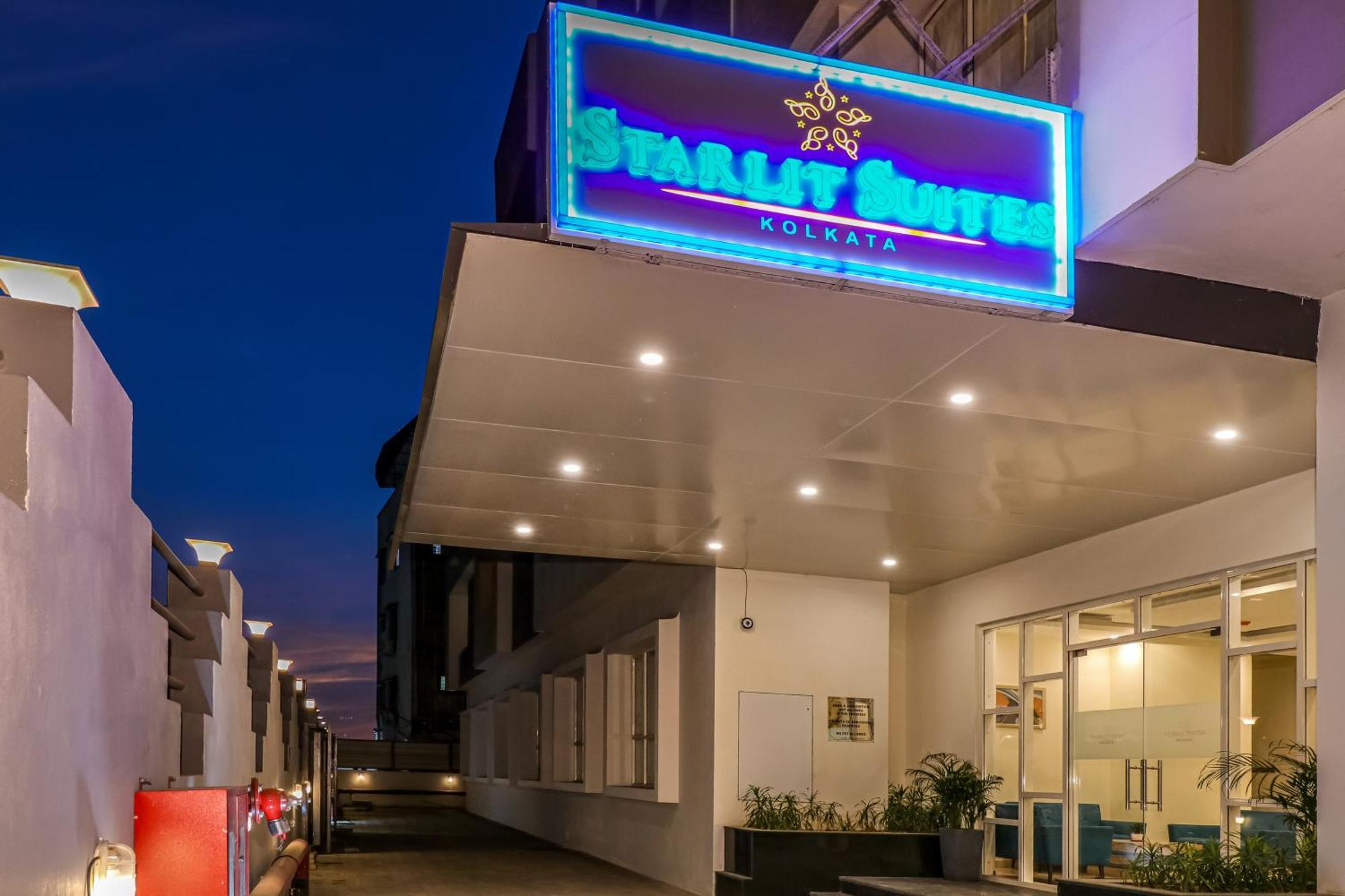 Starlit Suites Newtown Колката Екстериор снимка